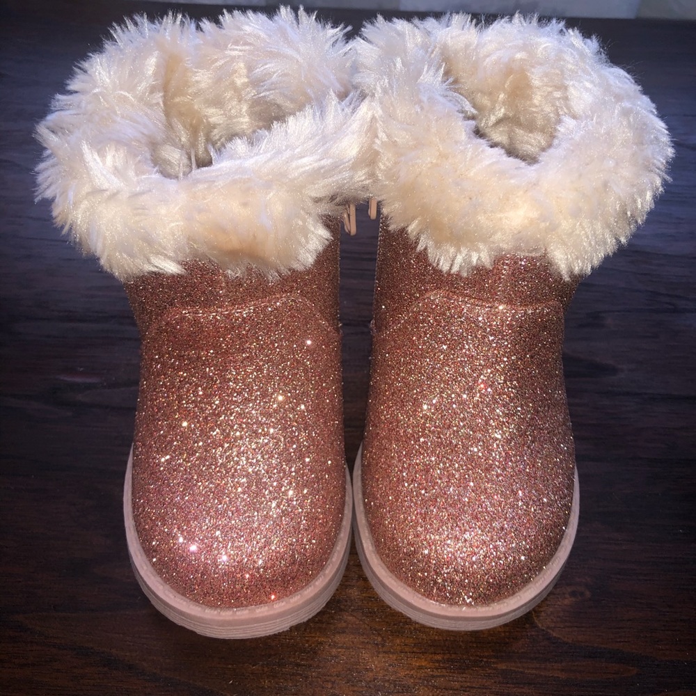 Cat & Jack Rose Gold Oriole Shearling Boots